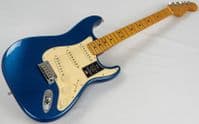 Fender American Ultra Stratocaster Cobra Blue, Small Mark
