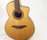 Takamine TC135SC Includes Official Hard Case